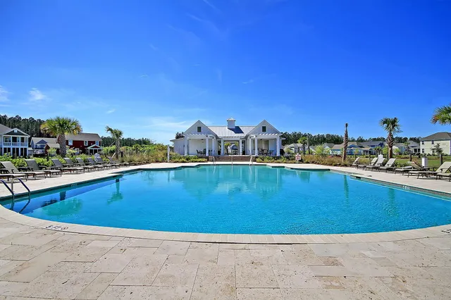 $675,000 | 274 Calm Water Way, Summerville, SC 29486