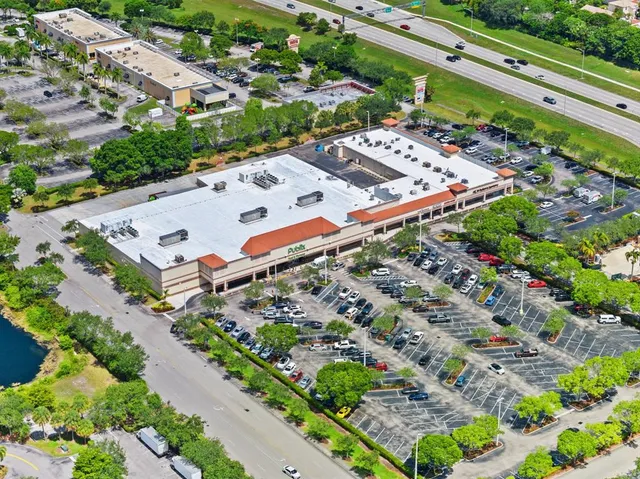 $580,000 | 6341 Gauntlet Hall Lane, Davie, FL 33331