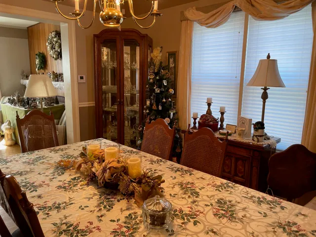 $275,000 | 2004 Wall Street, Murphysboro, IL 62966