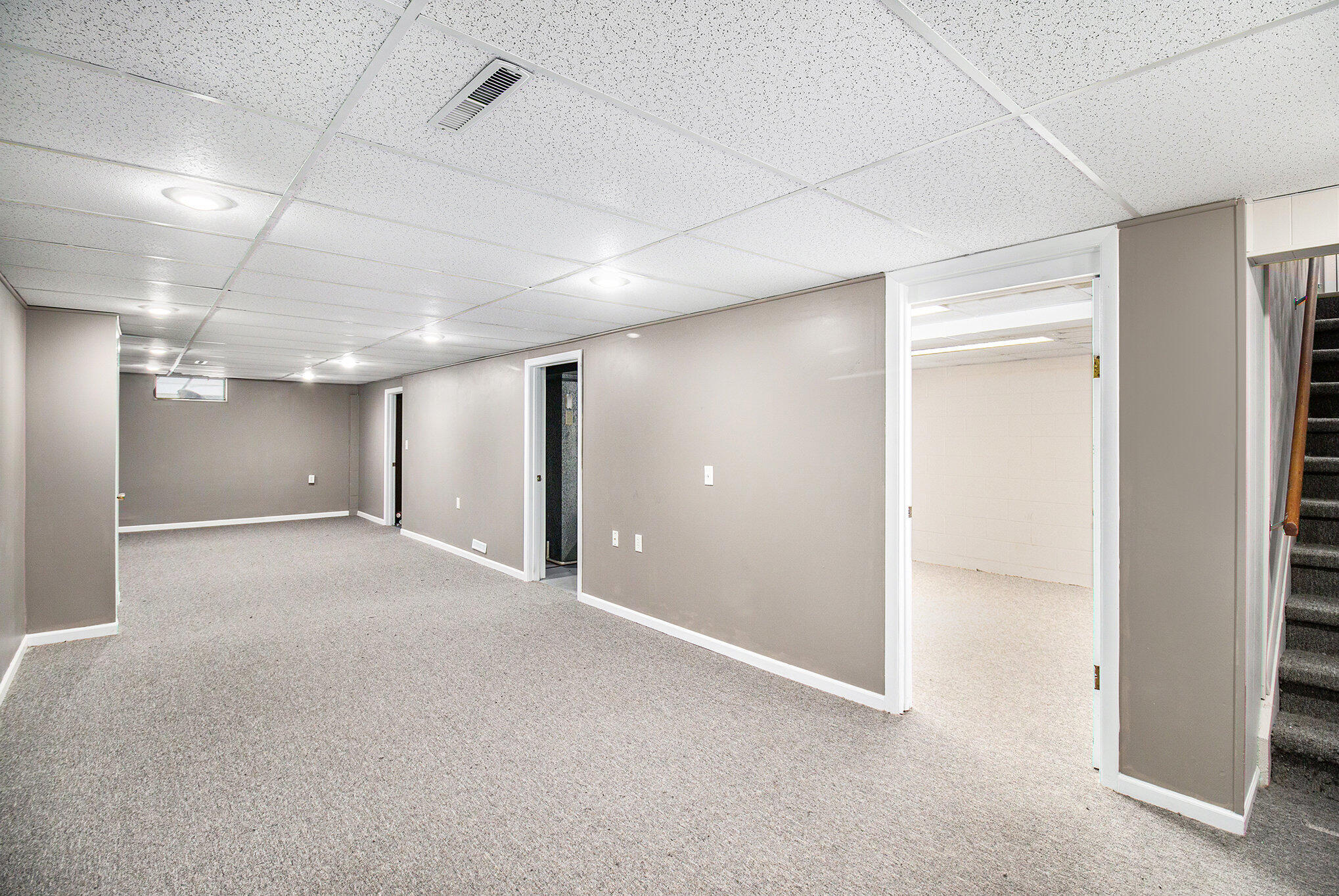 3124 Lawdor Road Lansing, MI 48911 - Photo 18 of 28 018_img_3719_369