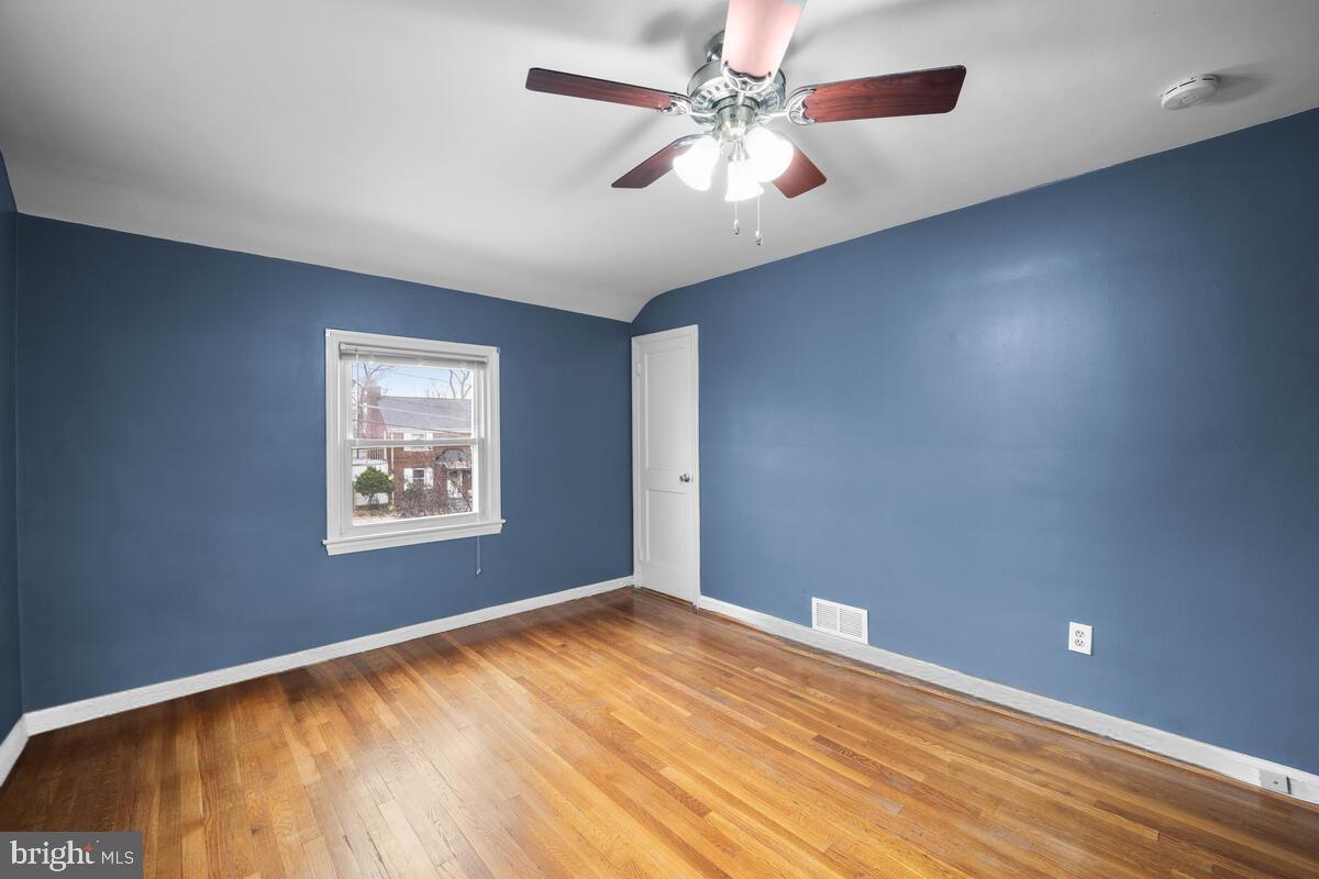 1622 Oakview Drive Silver Spring, MD 20903 - Photo 13 of 28