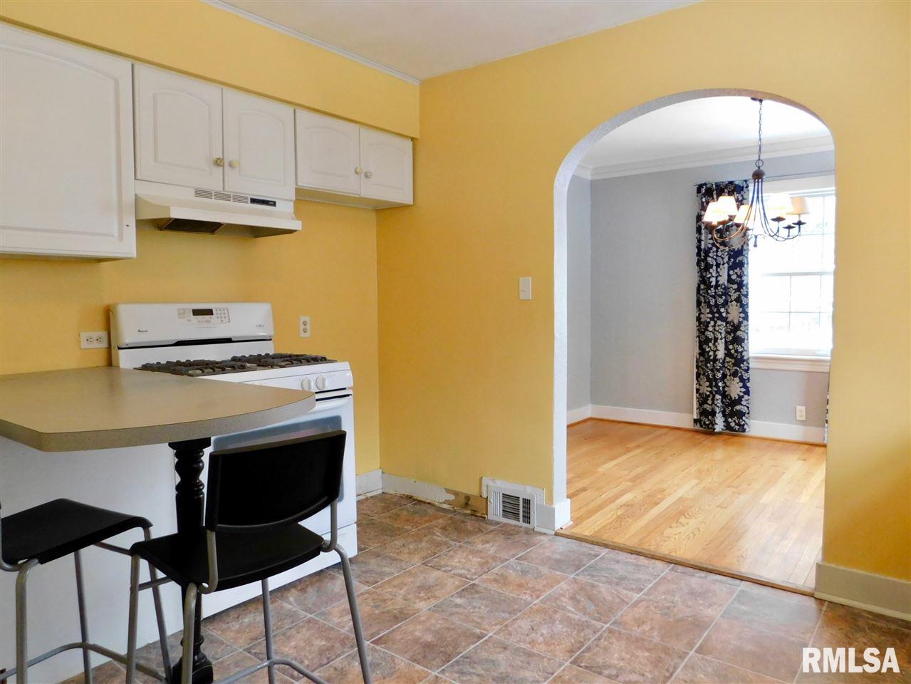 217 East High Point Road Peoria, IL 61614 - Photo 13 of 30 Gallery Image 13