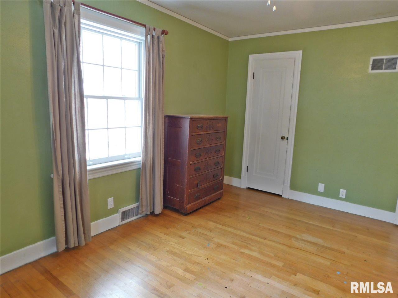 217 East High Point Road Peoria, IL 61614 - Photo 16 of 30 Gallery Image 16