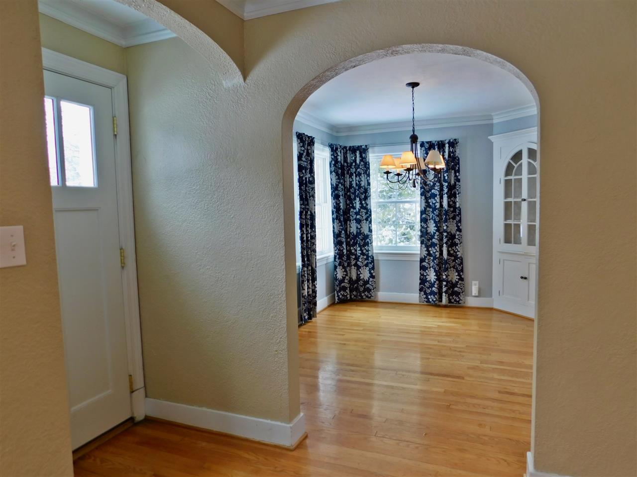 217 East High Point Road Peoria, IL 61614 - Photo 4 of 30 Gallery Image 4