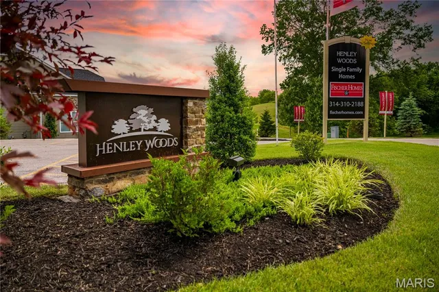 $429,900 | 3339 Vine Clad Hl Drive, Arnold, MO 63010