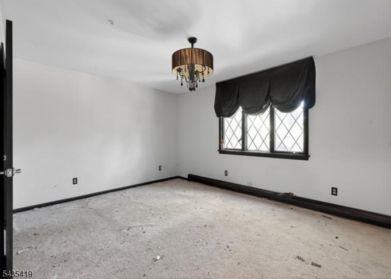 1410 Raritan Road Scotch Plains, NJ 07076 - Photo 11 of 20