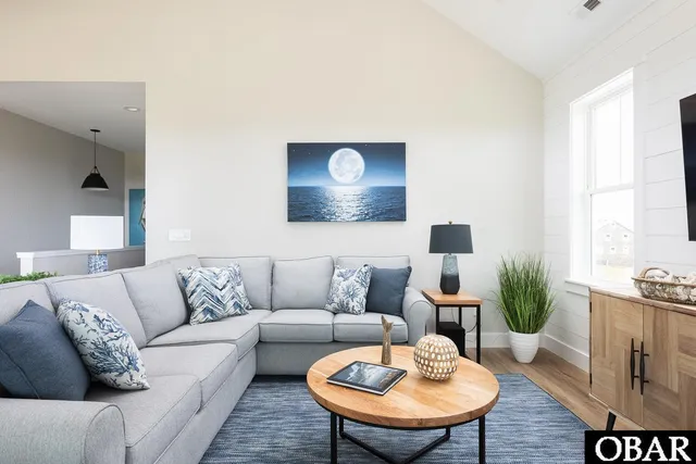 $1,599,000 | 10018 South Old Oregon Inlet Road, Nags Head, NC 27959