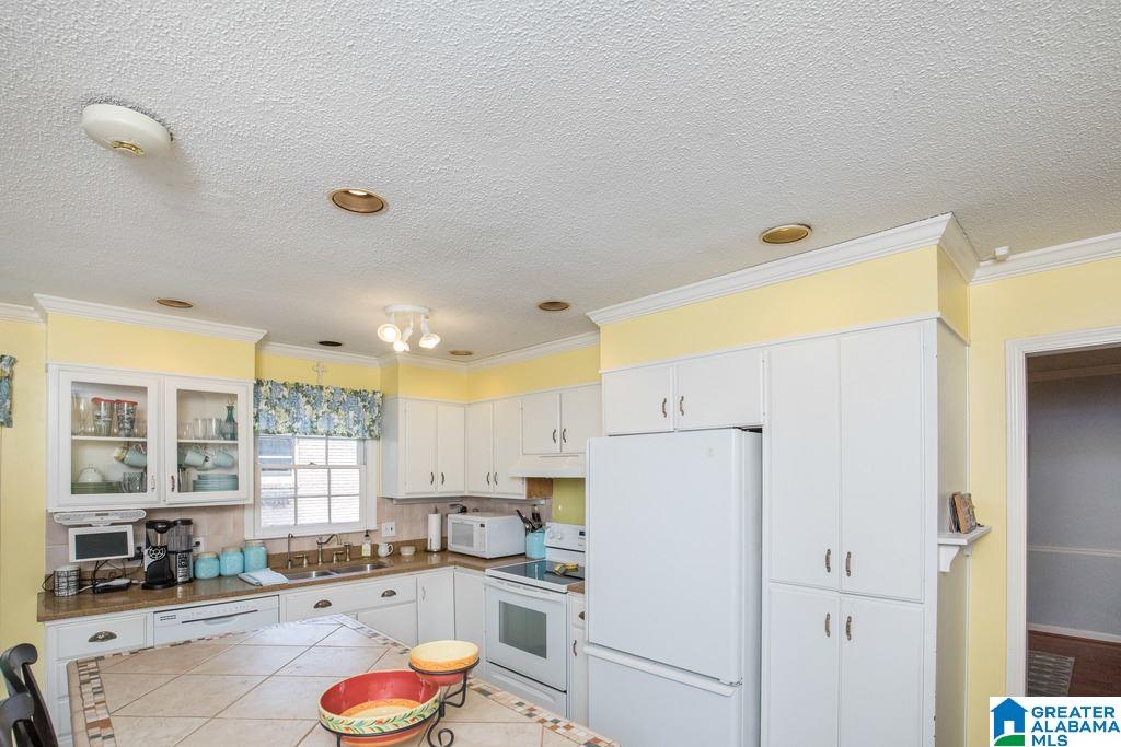 3422 North River Road Birmingham, AL 35223 - Photo 13 of 32