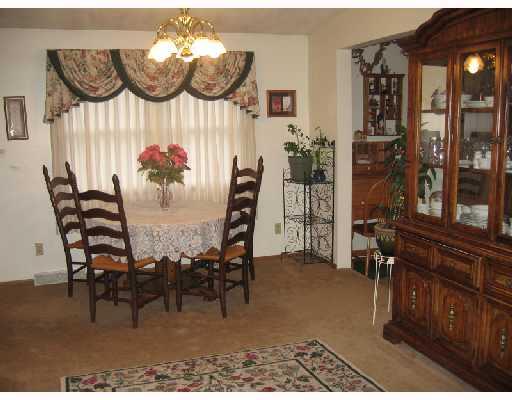 710 North Pike Road Cabot, PA 16023 - Photo 5 of 8 Dining Room.