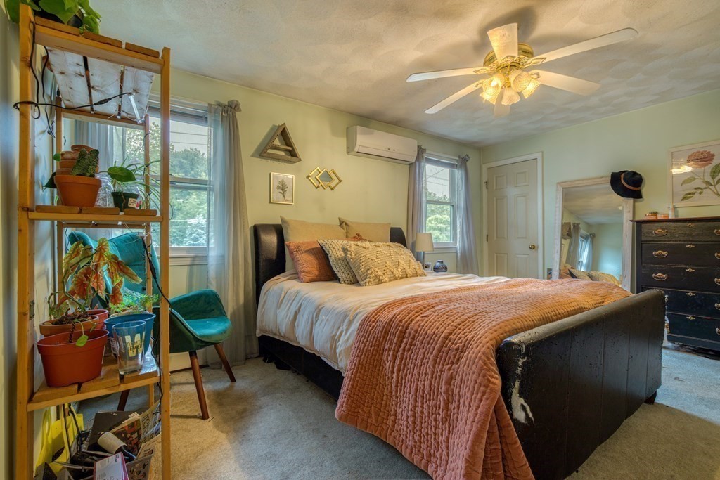 537 Rindge Road Fitchburg, MA 01420 - Photo 17 of 29 Gallery Image 17