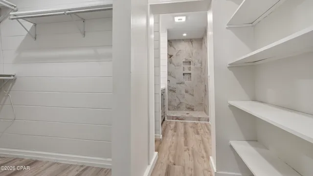 $2,600 | 19909 Alta Vista Drive, Panama City Beach, FL 32413