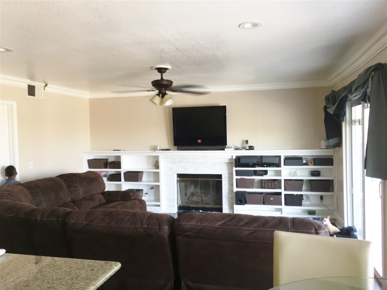 10169 Greenleaf Road Spring Valley, CA 91977 - Photo 7 of 25