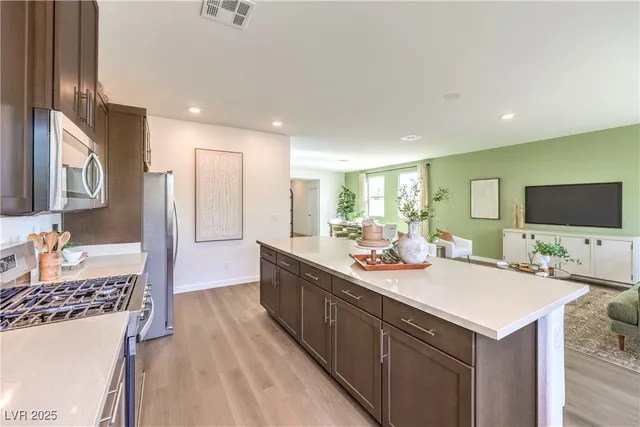 $522,990 | 6021 Sunshine Street, Unit 5, North Las Vegas, NV 89081