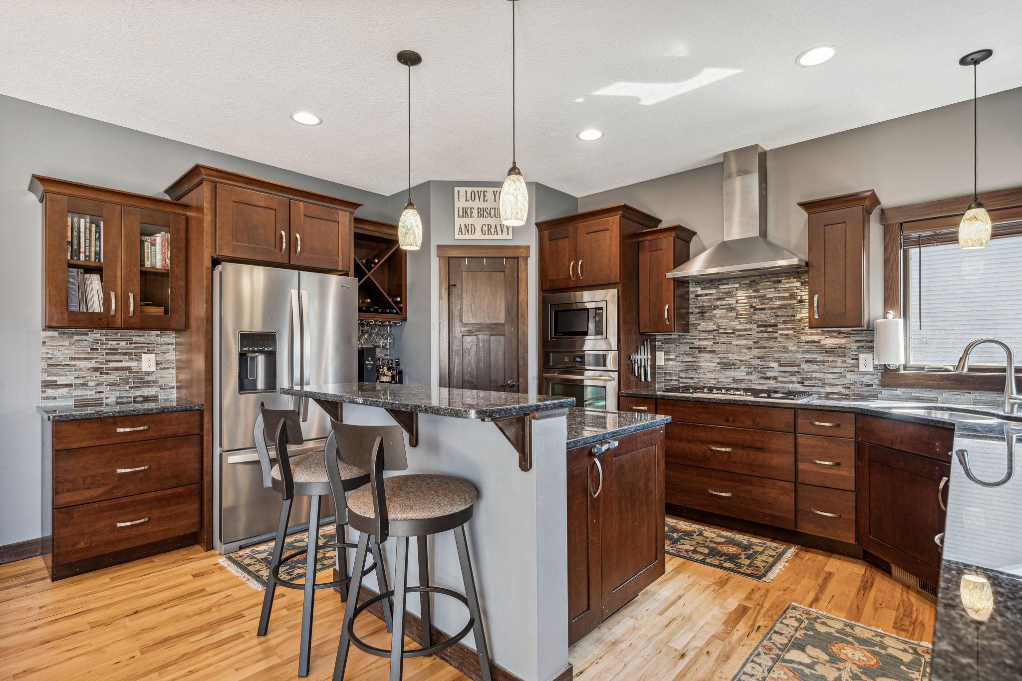 3598 Woodstone Drive Southwest Rochester, MN 55902 - Photo 8 of 31