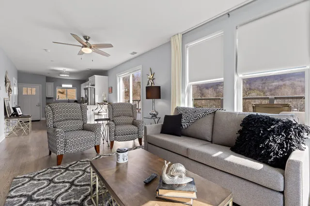 $465,000 | 21808 River Canyon Road, Unit G, Chattanooga, TN 37405