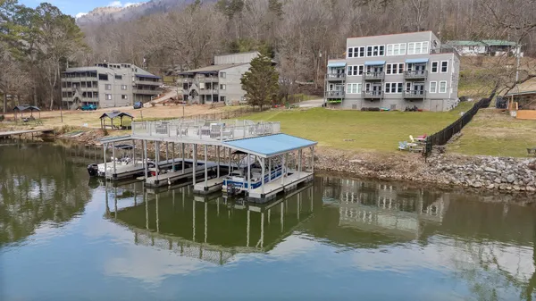 $449,000 | 21808 River Canyon Road, Unit G, Chattanooga, TN 37405