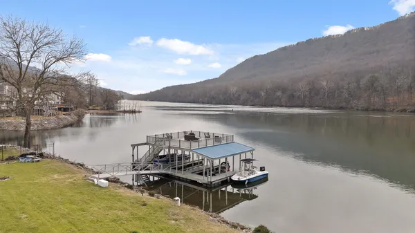 $449,000 | 21808 River Canyon Road, Unit G, Chattanooga, TN 37405