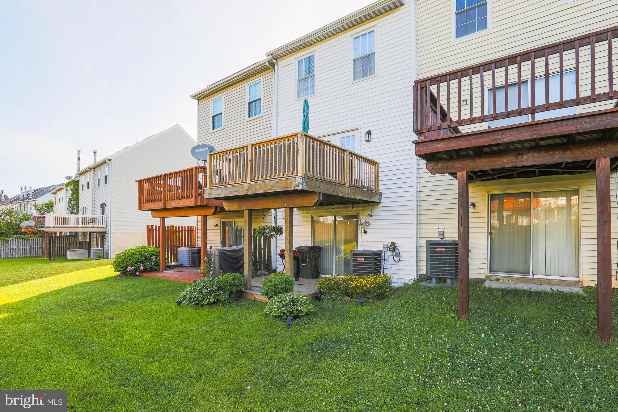 6919 Rockfield Road Baltimore, MD 21244 - Photo 11 of 52