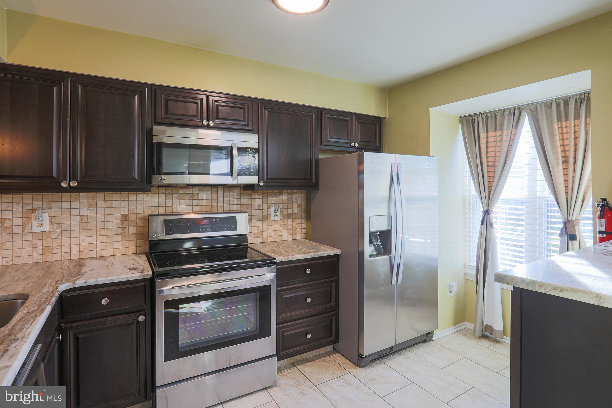 6919 Rockfield Road Baltimore, MD 21244 - Photo 13 of 52