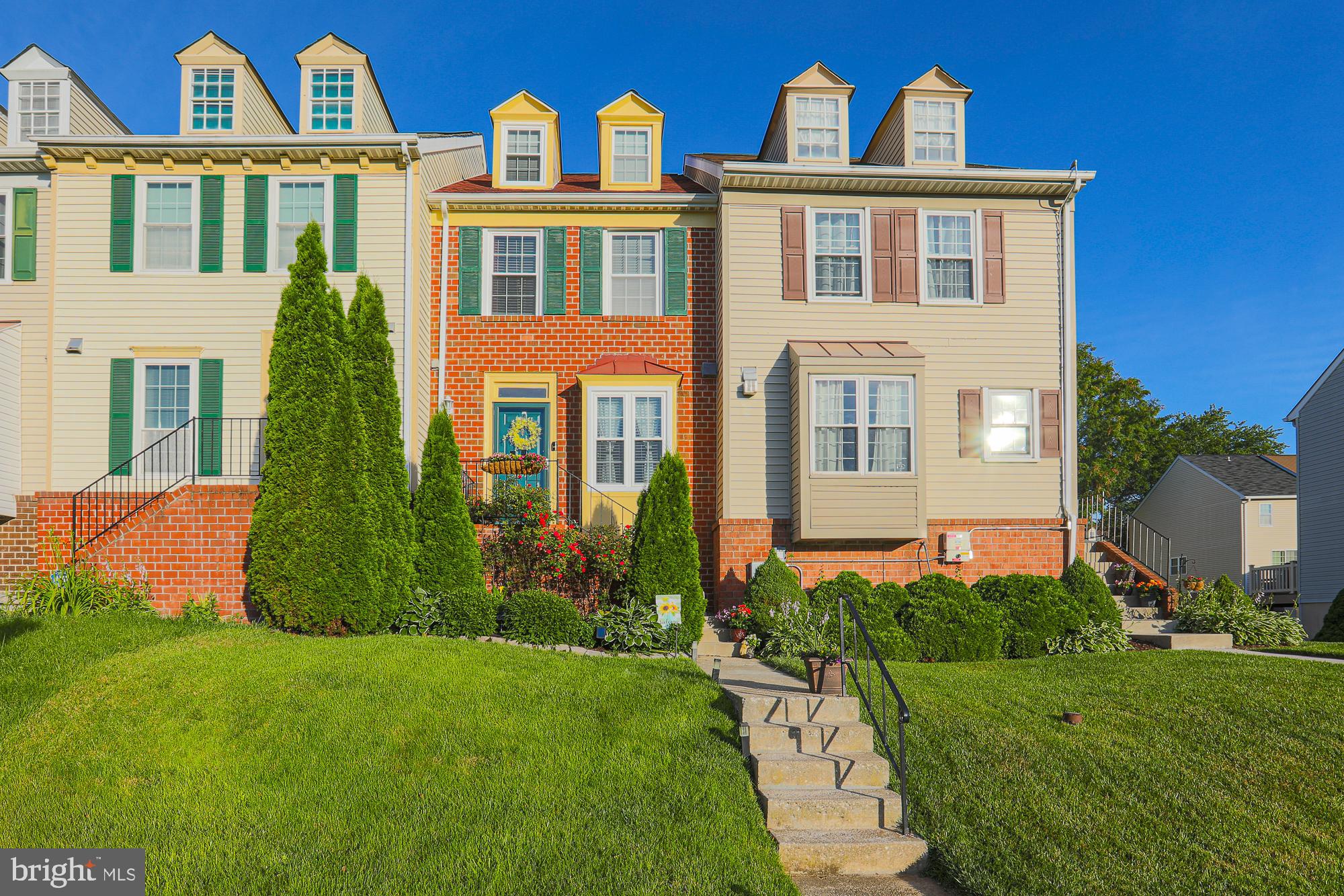 6919 Rockfield Road Baltimore, MD 21244 - Photo 4 of 52