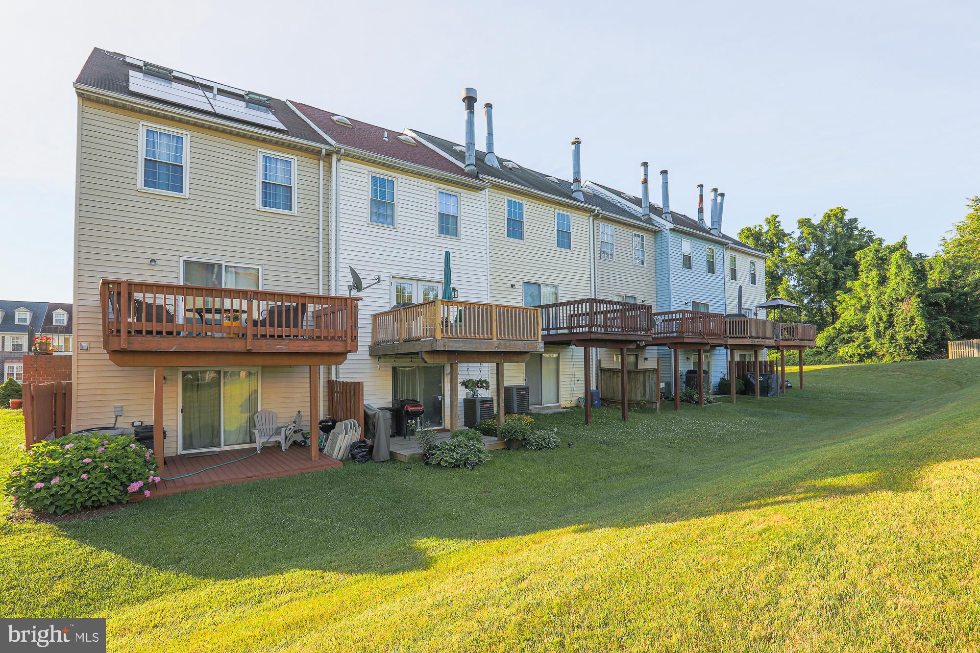 6919 Rockfield Road Baltimore, MD 21244 - Photo 9 of 52