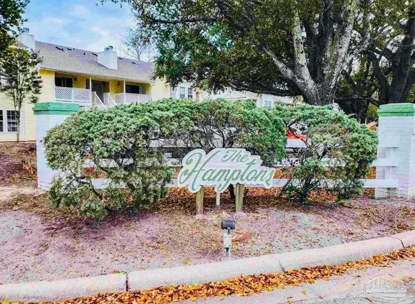 $174,900 | 601 East Burgess Road, Unit E4, Pensacola, FL 32504