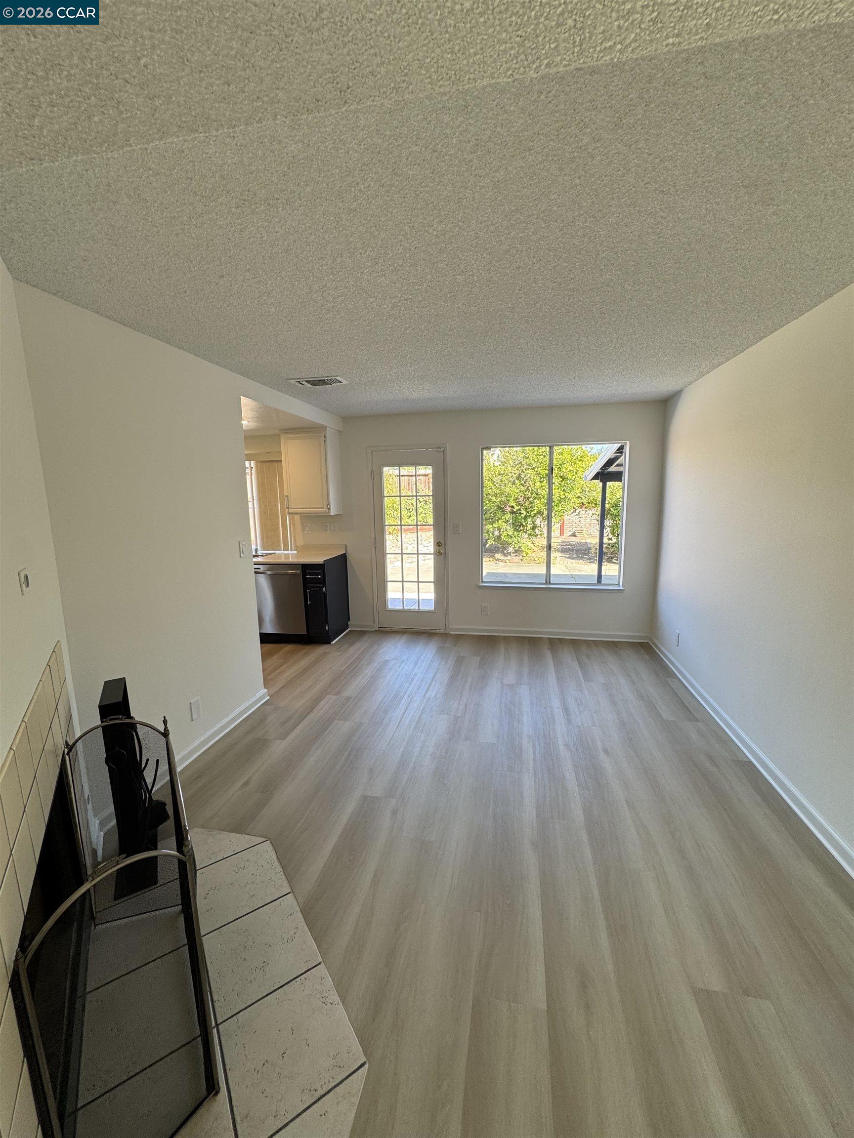 207 Stoney Ridge Road Vallejo, CA 94589 - Photo 13 of 39