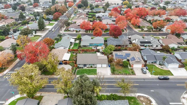 $490,000 | 1805 East Orangeburg Avenue, Modesto, CA 95355