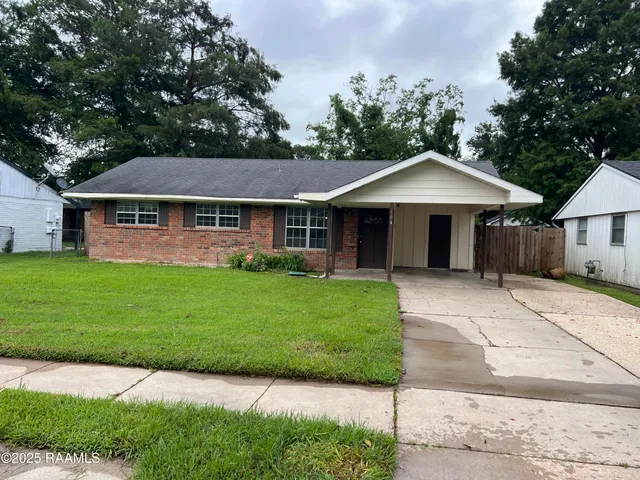 $1,450 | 104 Sorority Drive, Lafayette, LA 70506