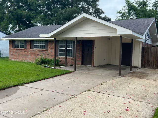 $1,450 | 104 Sorority Drive, Lafayette, LA 70506
