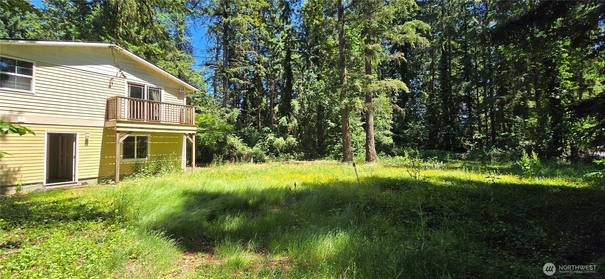 13415 Meadow Road Everett, WA 98208 - Photo 3 of 23