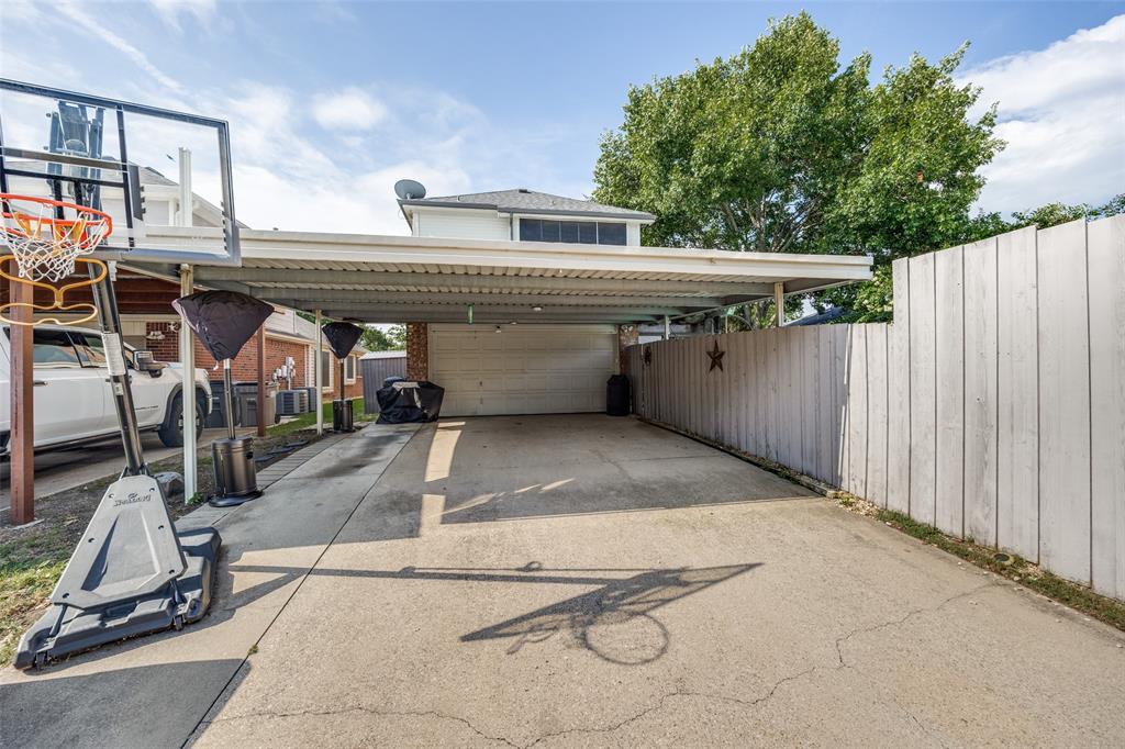 1517 Oak Tree Road Allen, TX 75002 - Photo 23 of 25 carport