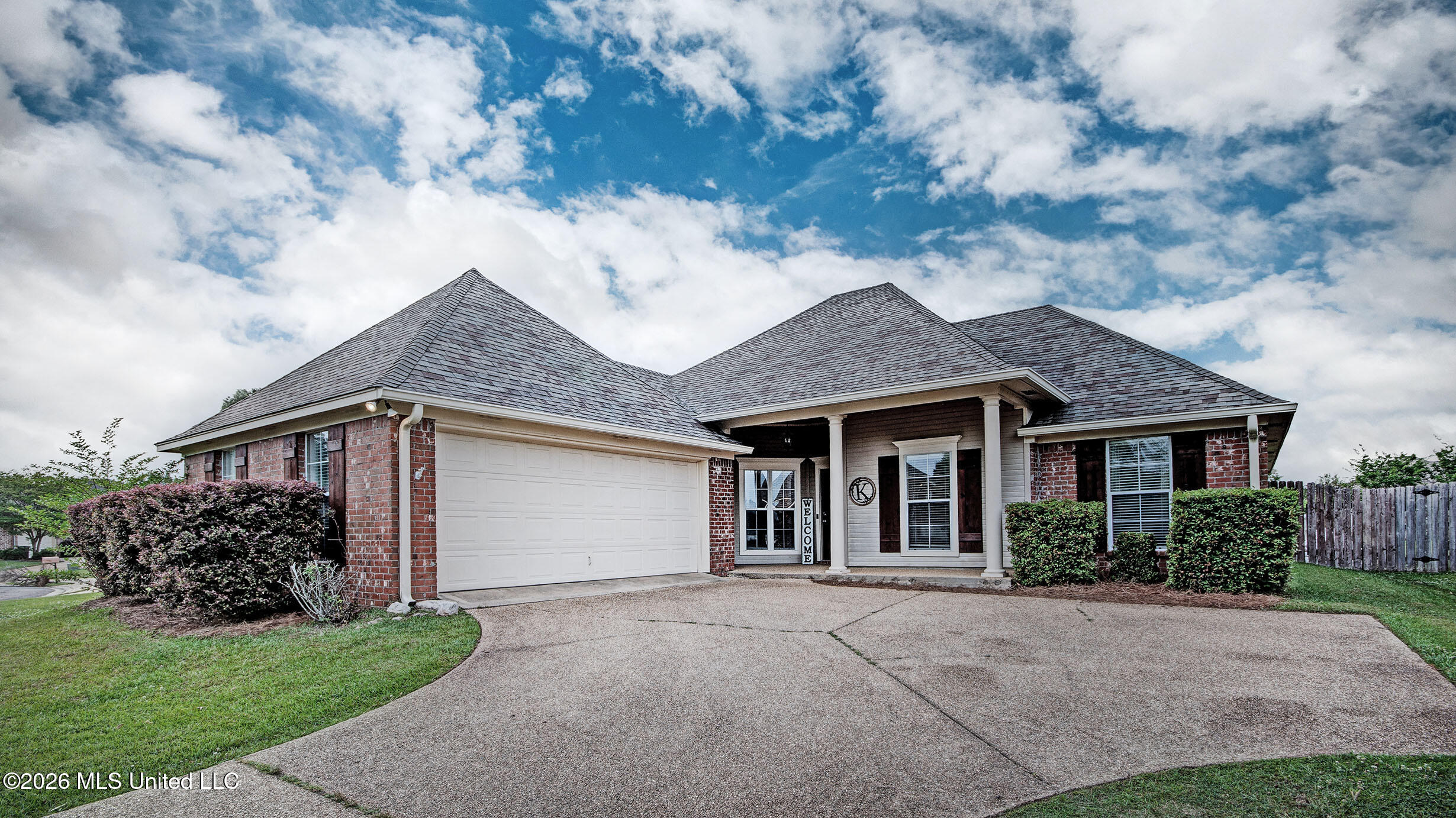 304 Springhill Point Brandon, MS 39047 - Photo 2 of 31 IMGP7197_8_9