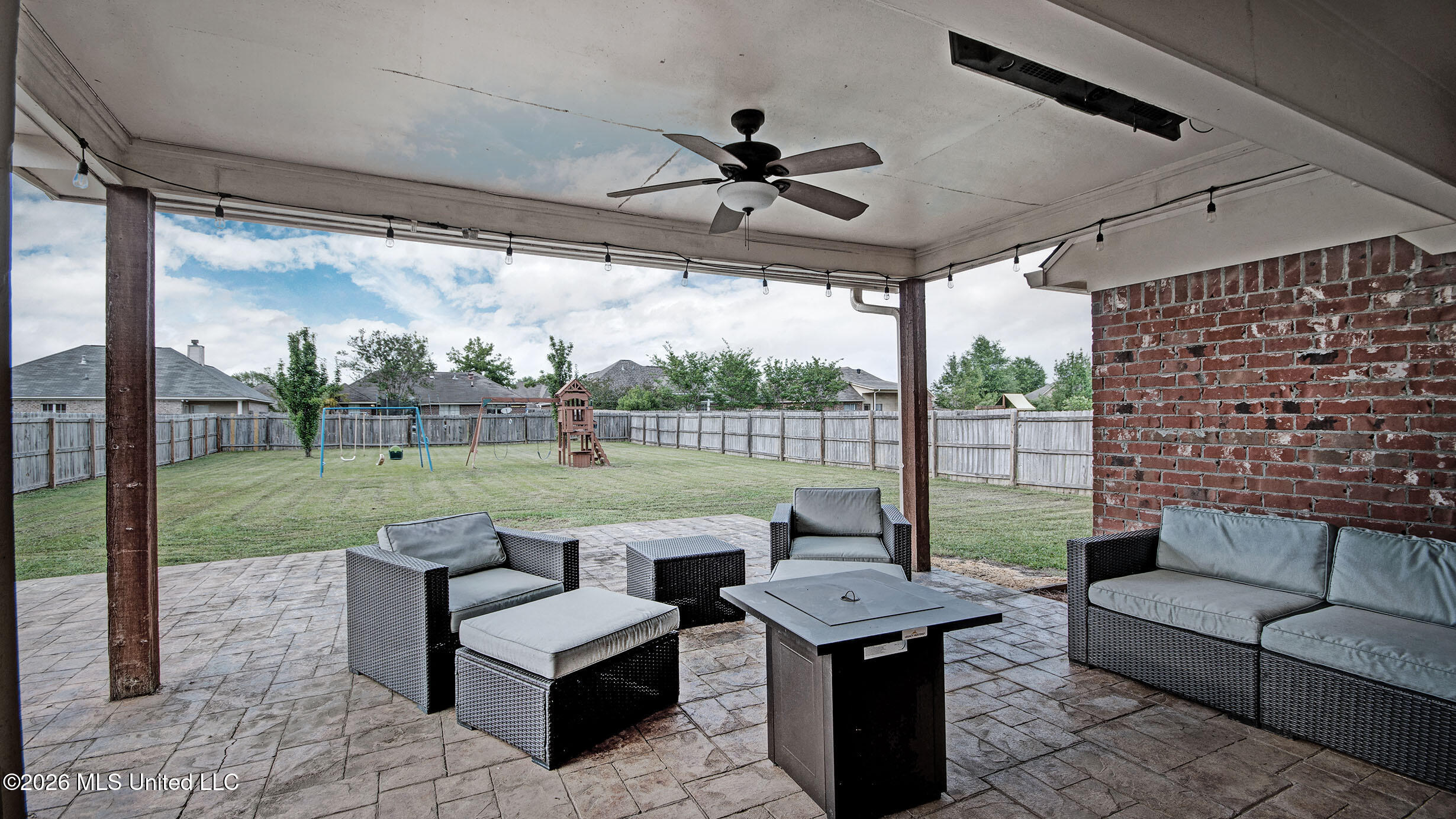 304 Springhill Point Brandon, MS 39047 - Photo 4 of 31 IMGP7209_10_11