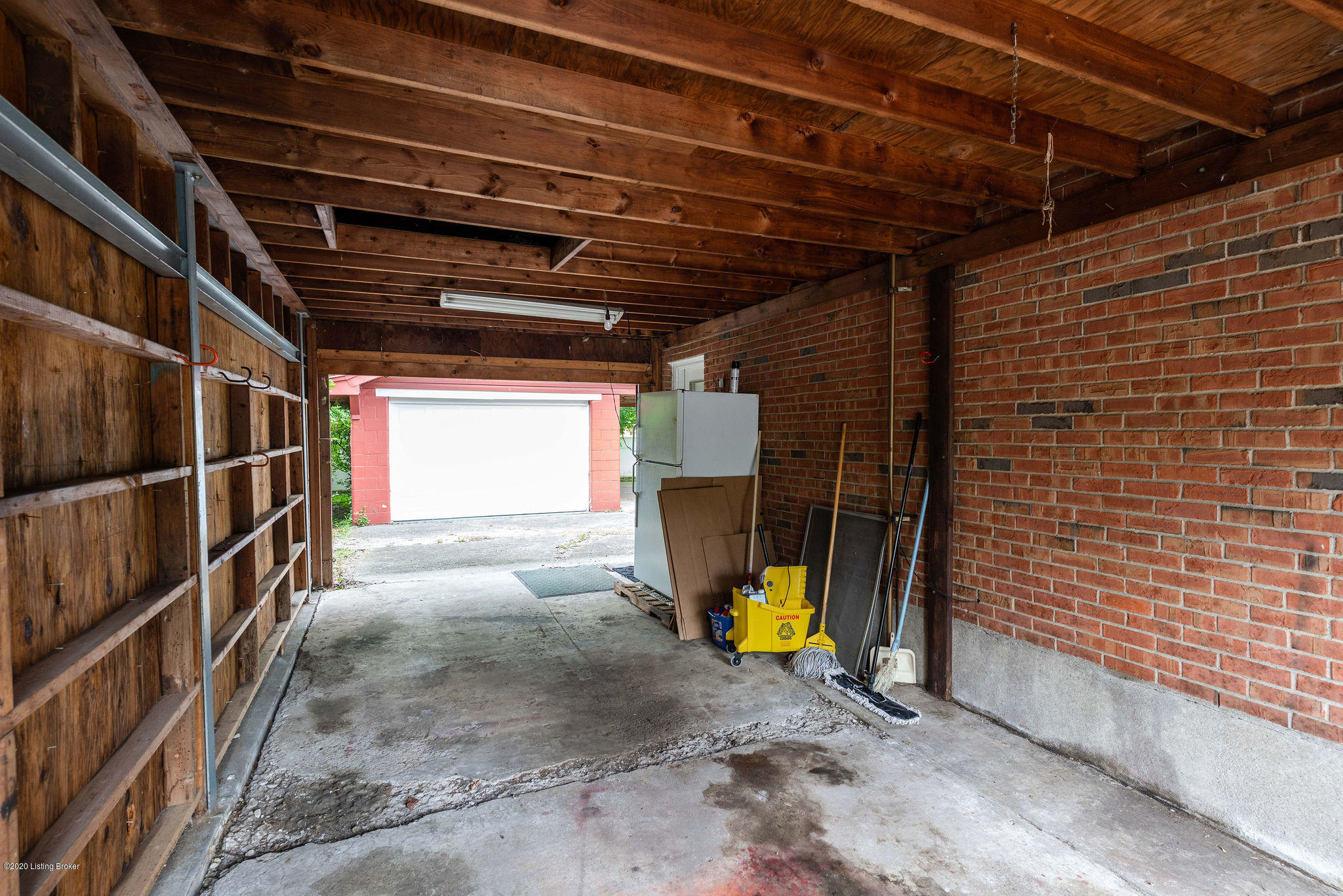 497 Blossom Road Louisville, KY 40229 - Photo 25 of 31 Carport