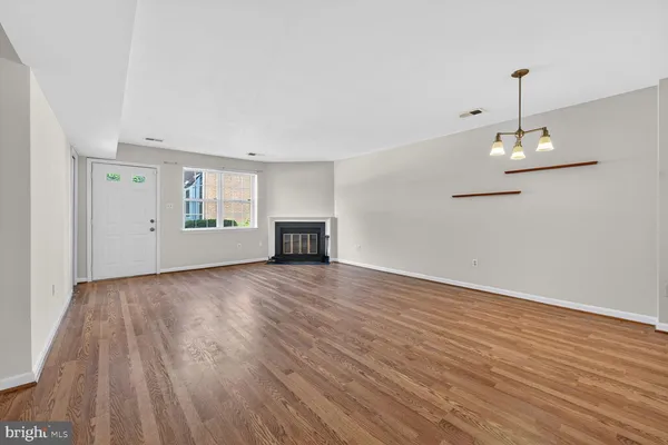$2,600 | 1625 South Barton Street, Unit 16, Arlington, VA 22204