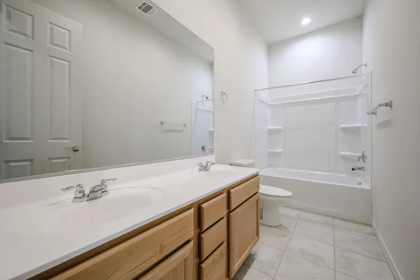 $2,400 | 25620 North 167th Drive, Surprise, AZ 85387