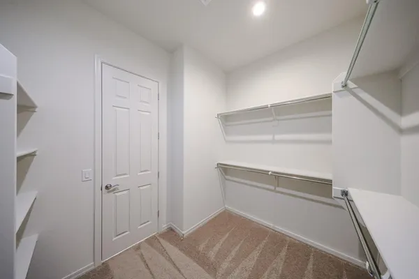 $2,400 | 25620 North 167th Drive, Surprise, AZ 85387