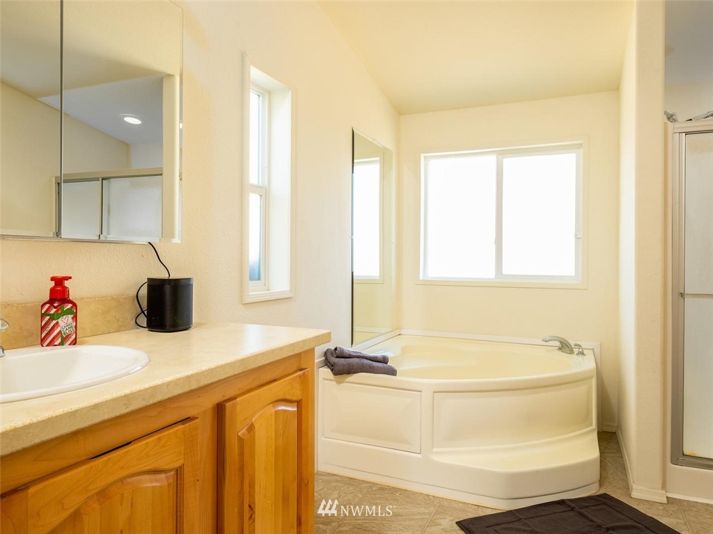 12005 Dodson Road Northwest Ephrata, WA 98823 - Photo 12 of 20 Gallery Image 12