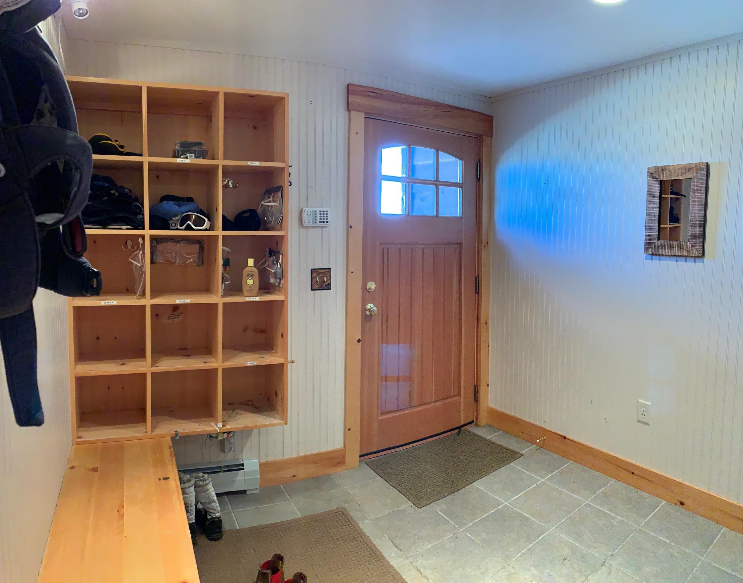 7011 Hardwood Ridge Road, Unit 7011 Carrabassett Valley, ME 04947 - Photo 15 of 17 Entry