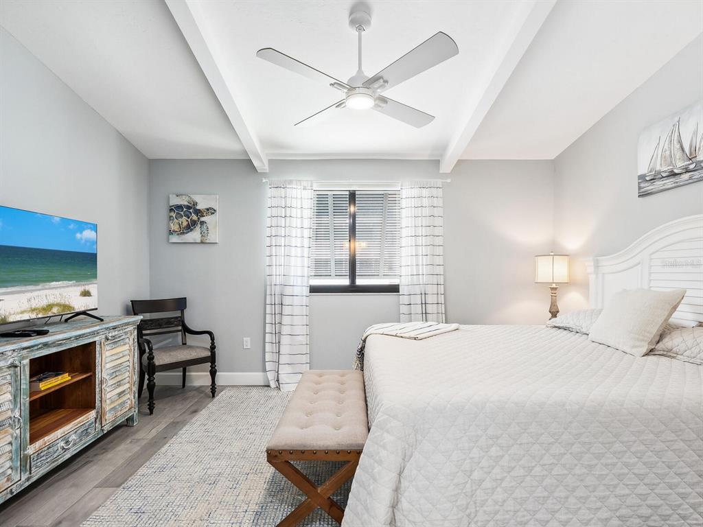 6281 Midnight Pass Road, Unit 6281 Sarasota, FL 34242 - Photo 27 of 61 Gallery Image 27