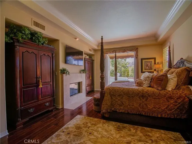 a large spacious bathroom with a large tub and sink