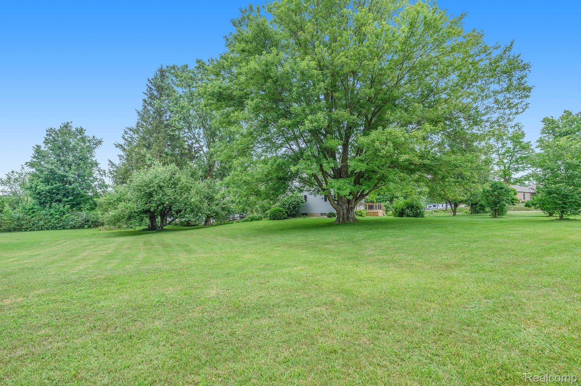 11519 East Richfield Road Davison, MI 48423 - Photo 18 of 23 CNG_2506.jpg