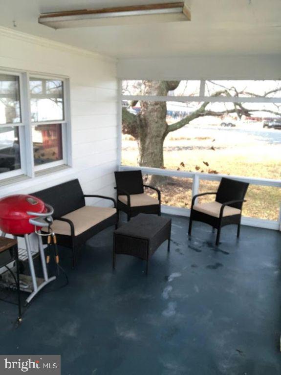 21606 Chicken Point Road Tilghman, MD 21671 - Photo 44 of 53 cottage screen porch