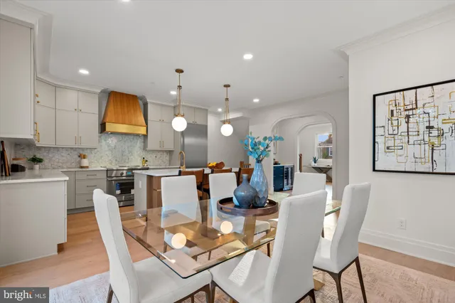 $2,485,000 | 107 North West, Alexandria, VA 22314