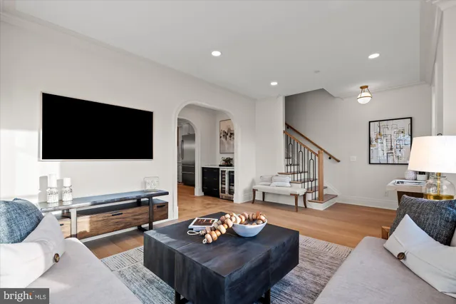 $2,485,000 | 107 North West, Alexandria, VA 22314