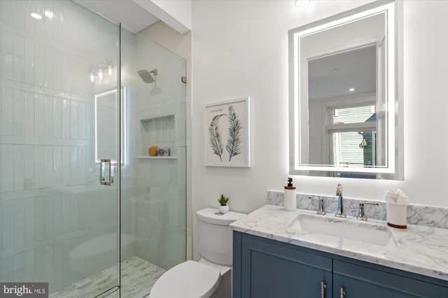 $2,485,000 | 107 North West, Alexandria, VA 22314