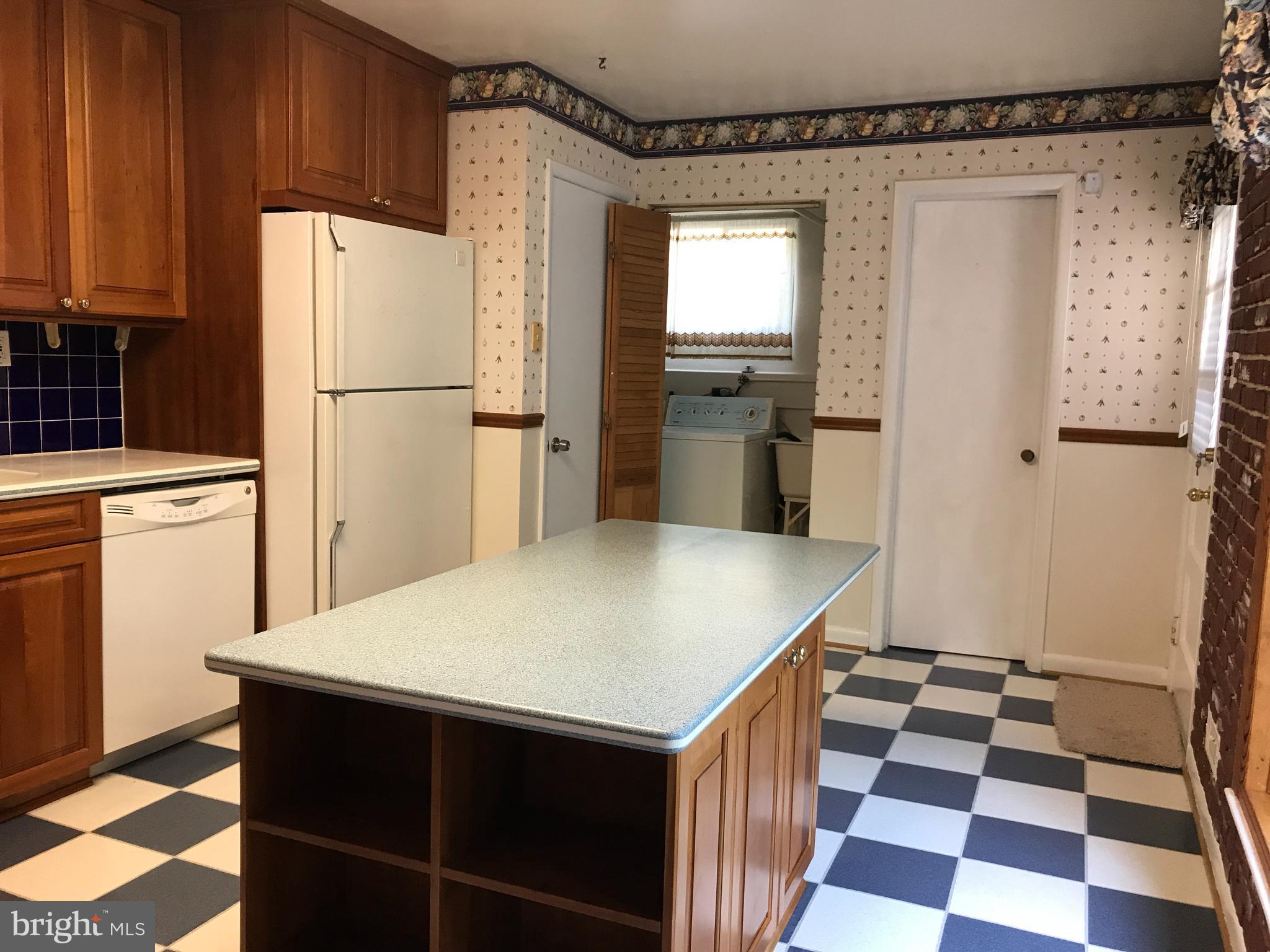 13202 Bluhill Road Silver Spring, MD 20906 - Photo 13 of 31