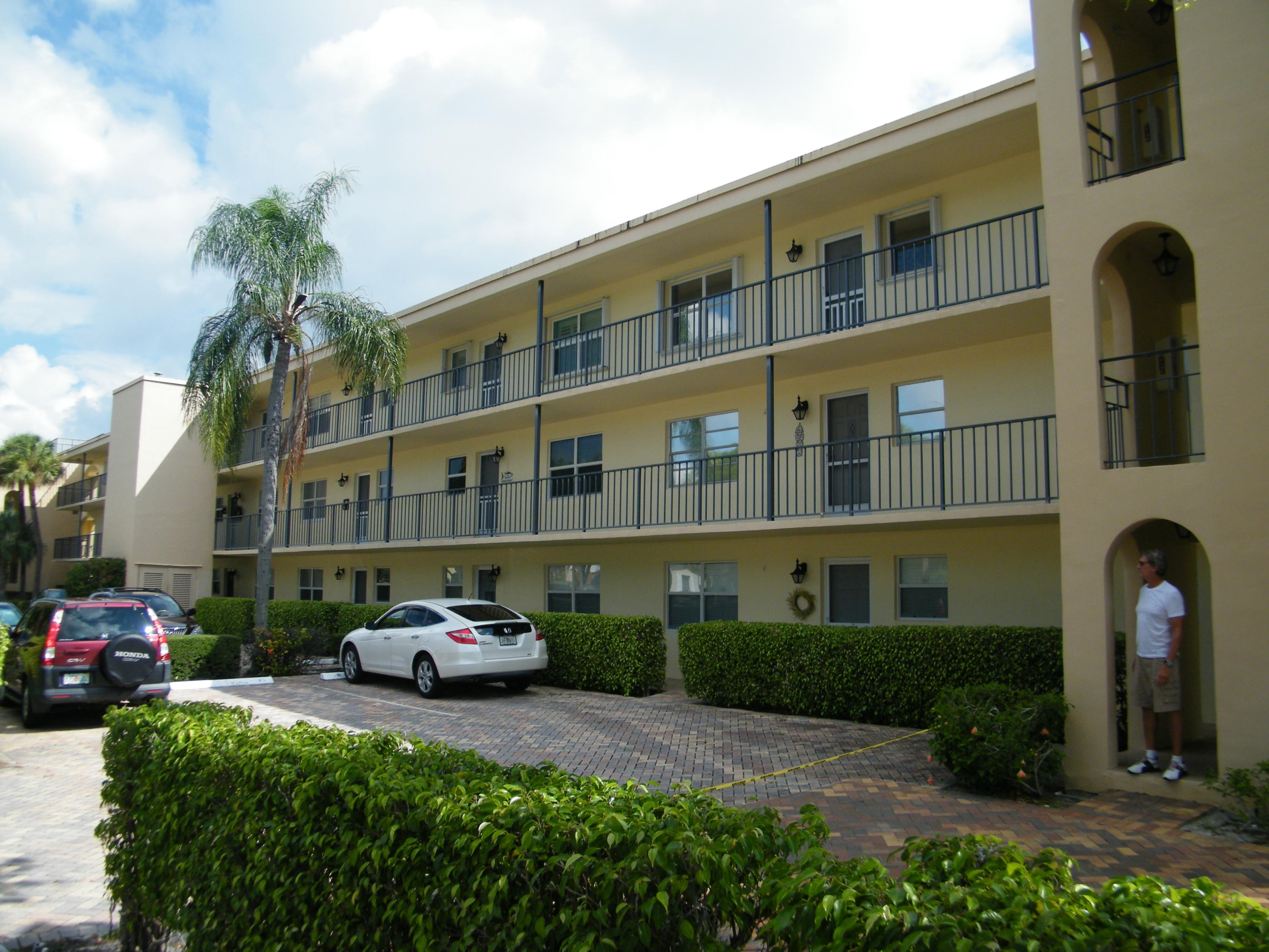 5900 Northeast 7th Avenue, Unit 107S Boca Raton, FL 33487 - Photo 17 of 17 Building