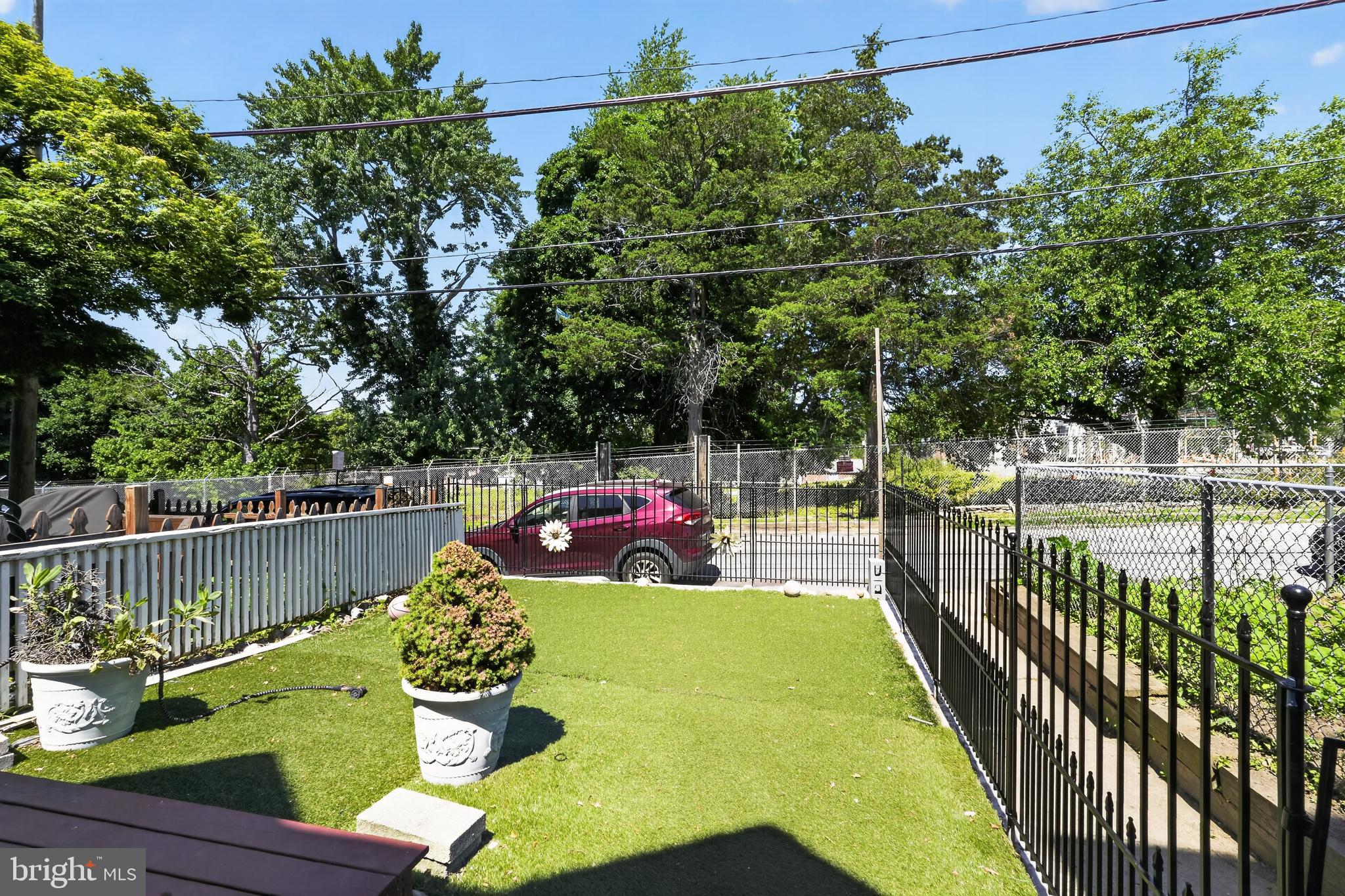 58 Gilpin Road Upper Darby, PA 19082 - Photo 3 of 29